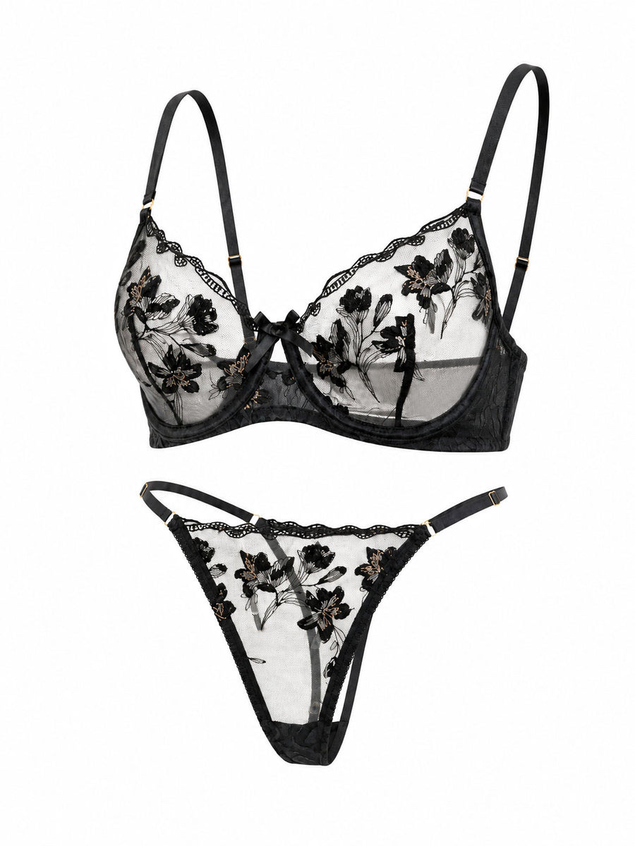 Floral Embroidery Lingerie Set - product image 1 | CERYNA